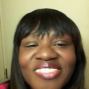 Meet your Posher, Cynthia